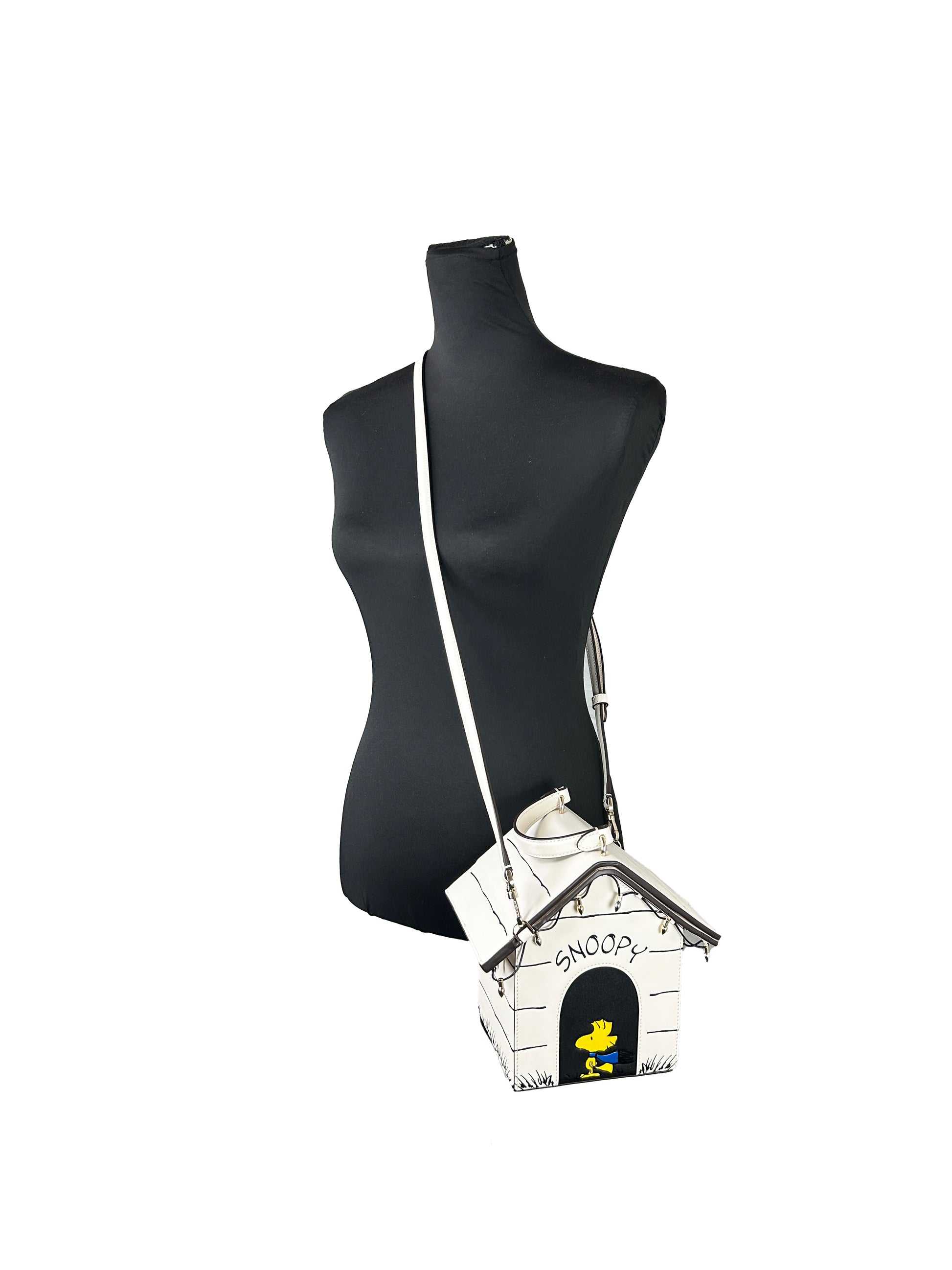 Kate Spade X Peanuts Snoopy 3d Dog house Crossbody Bag