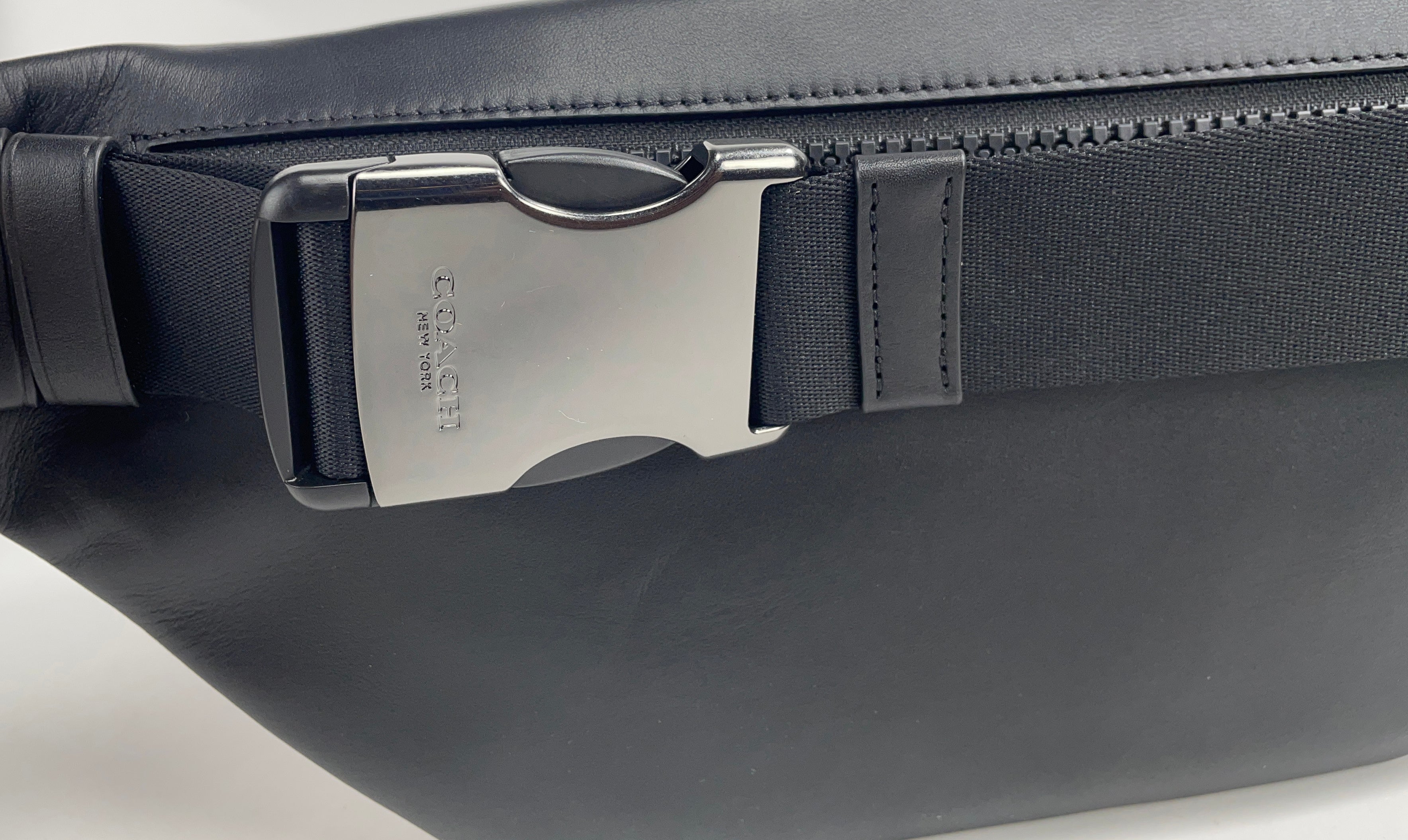 Coach (C3765) Track Charcoal Signature Belt Bag Coach (C3765) Track Charcoal Signature Belt Bag