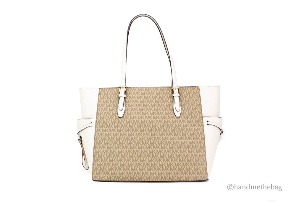 michael kors gilly travel print tote back on white background