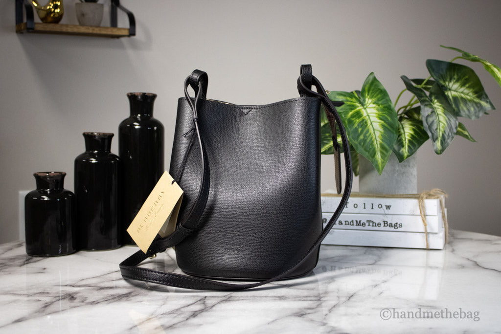 Burberry small leather online bucket bag