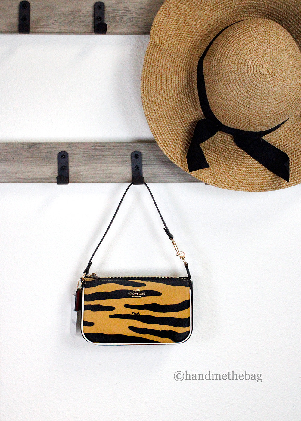 Coach cheapest Tiger print Nolita 19