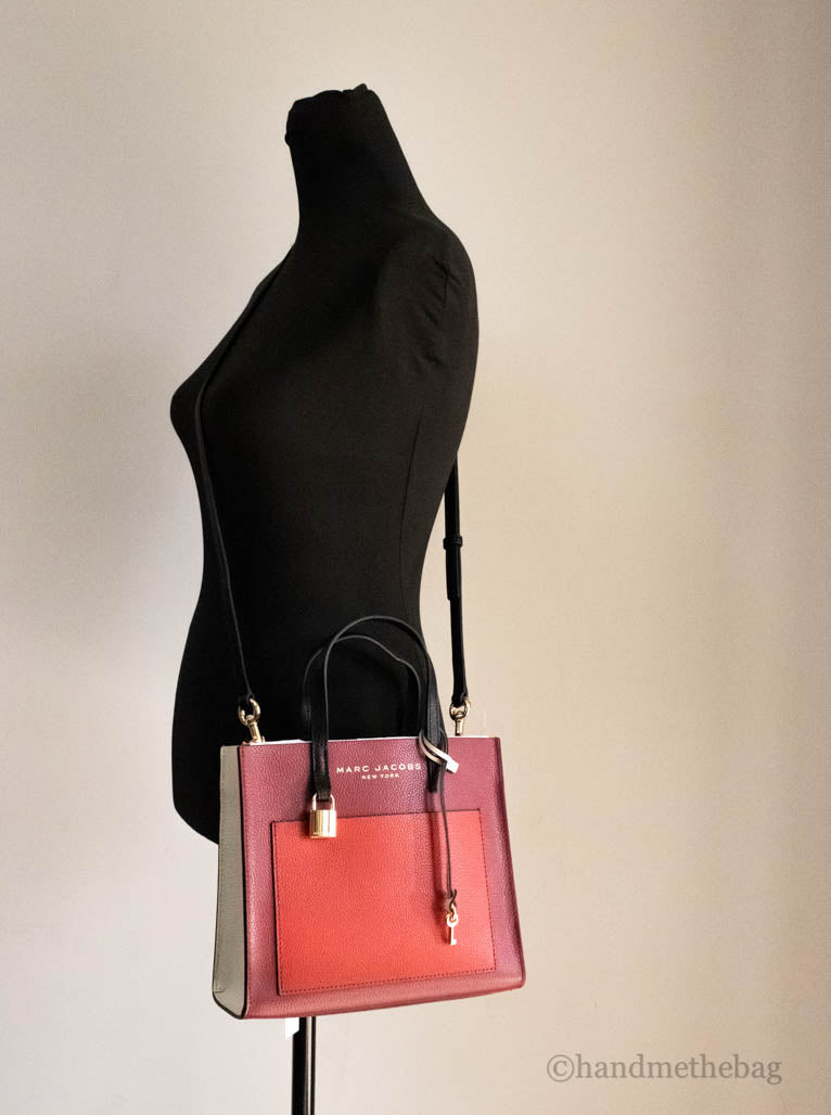 marc jacobs grind colorblock pomegranate tote on mannequin