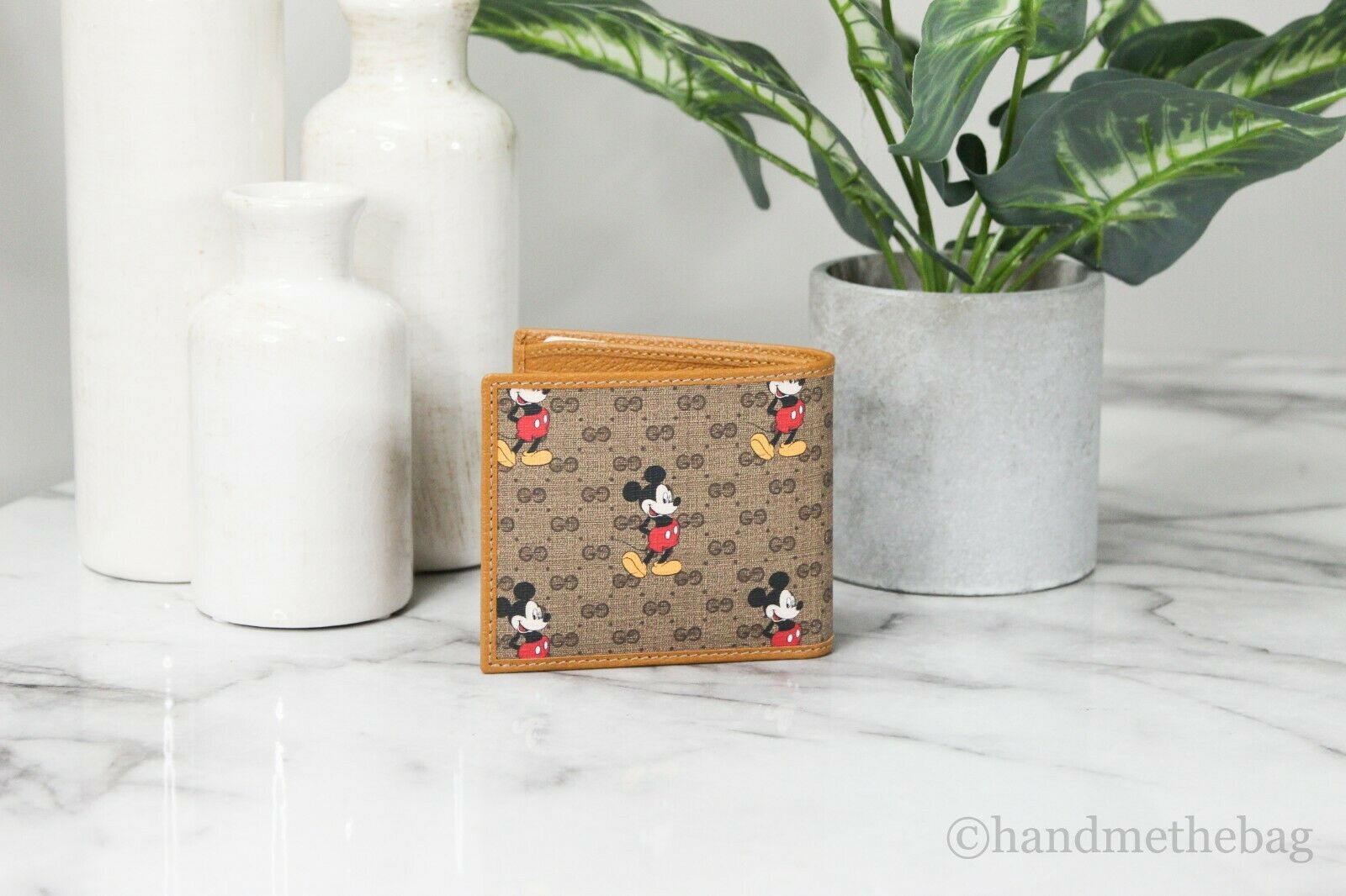 Disney X Gucci Leather 2020 Limited Edition Mickey Mouse Print Bifold Wallet